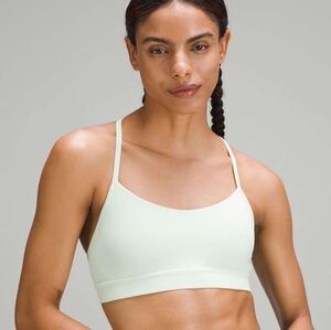 Lululemon Flow Y Bra Nulu *Light Support, A-C Cups - Kohlrabi Green
